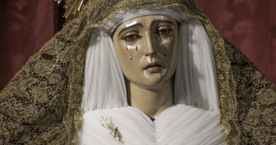 Galeria: Ntra. Madre y Señora de la Amargura vuelve a su Capilla despues de los Cultos